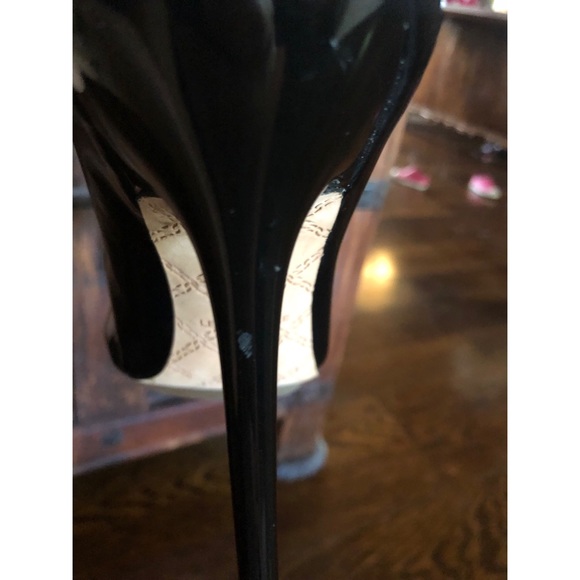 L.A.M.B. Pointed Toe Leather Pump Heel - Picture 6 of 8